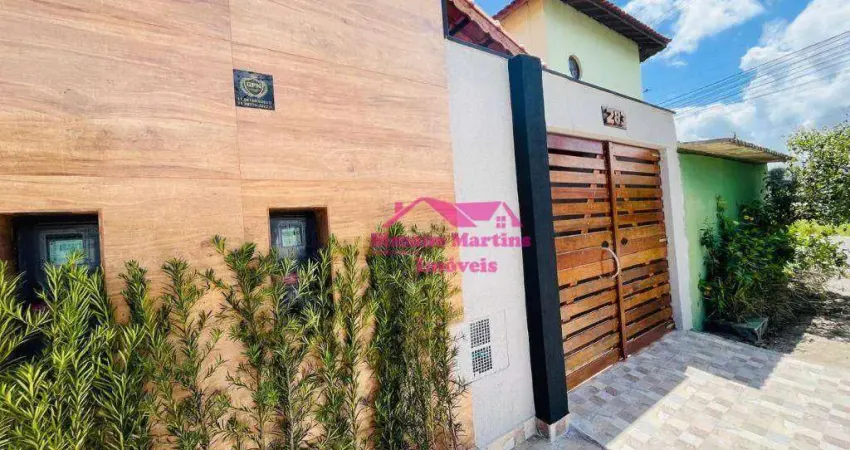 Casa com acabamento impecável lado praia na cidade de mongaguá