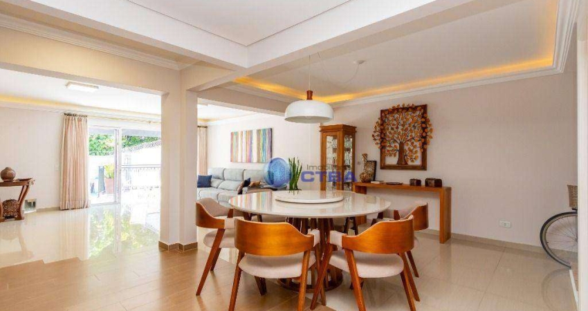 Sobrado com piscina exclusiva 3 quartos e 3 vagas à venda, 214 m² por R$ 1.290.000  Curitiba/PR