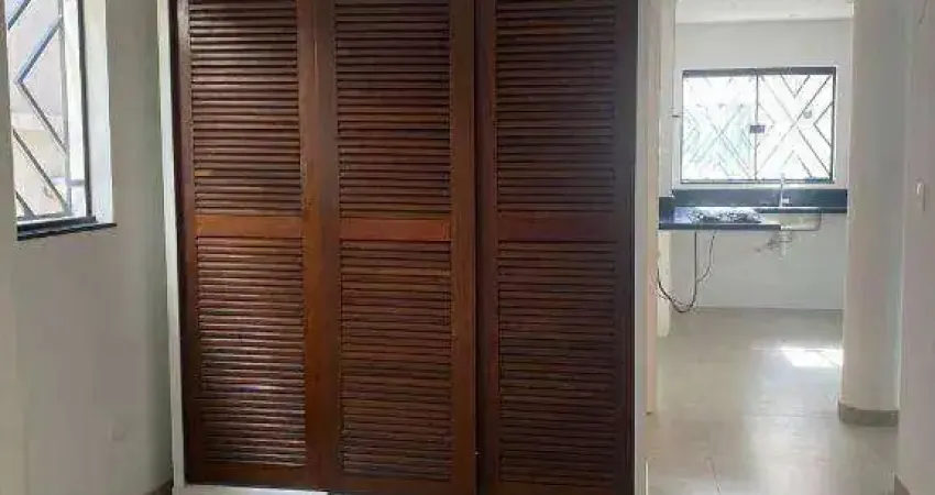 Vende ou aluga sobrado residencial na ponta da praia, santos/sp - finamente reformado