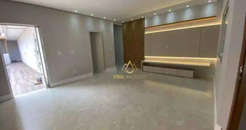 Casa com 3 dormitórios à venda, 238 m² por R$ 990.000,00 - Vila Eldízia - Santo André/SP