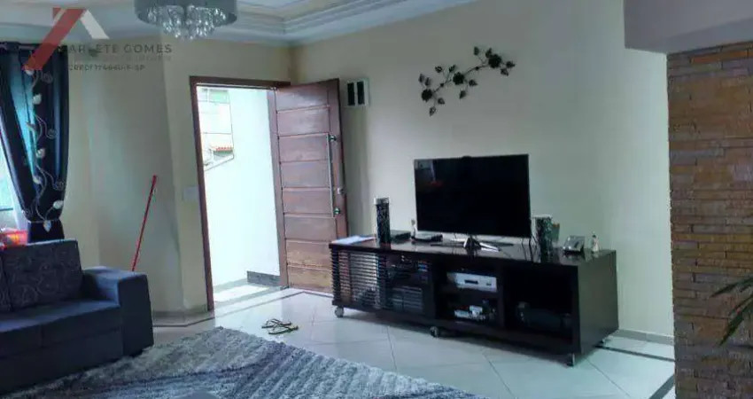 Sobrado com 4 dormitórios à venda, 243 m² por R$ 1.200.000,00 - Parque Jaçatuba - Santo André/SP