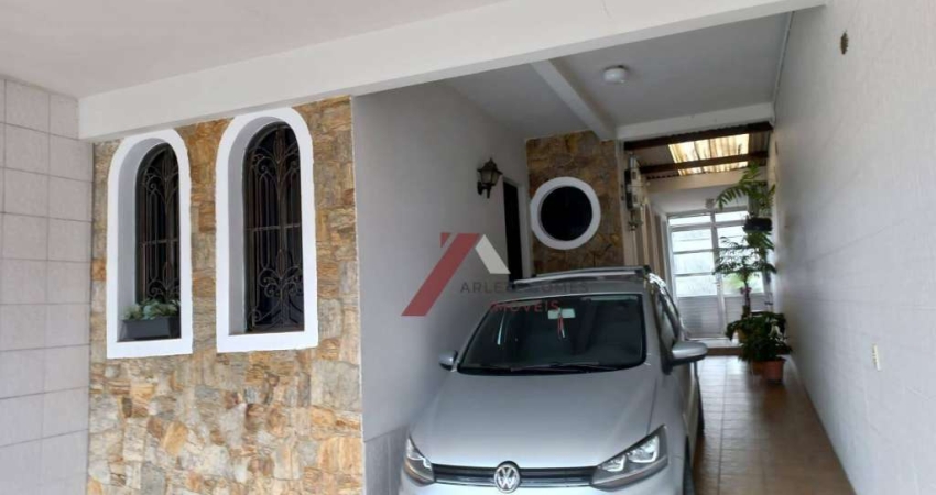 Sobrado com 4 dormitórios à venda, 226 m² por R$ 689.900,00 - Jardim Lavínia - São Bernardo do Campo/SP
