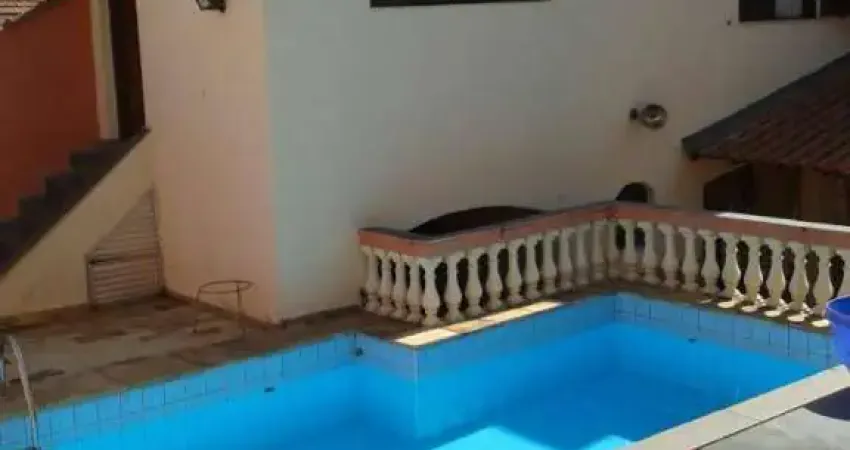 Casa com 3 dormitórios à venda, 447 m² por R$ 1.400.000,00 - Jardim São Caetano - São Caetano do Sul/SP