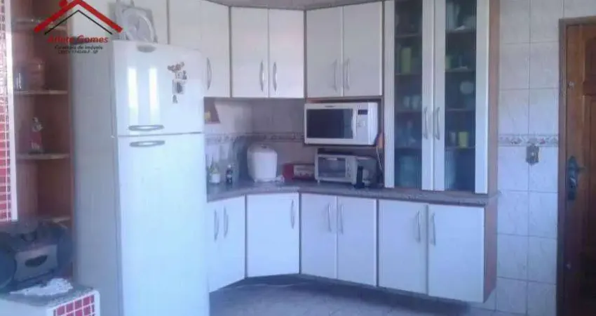 Sobrado com 3 dormitórios à venda, 200 m² por R$ 950.000,00 - Jardim Jamaica - Santo André/SP