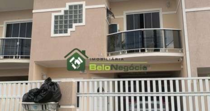TRIPLEX SEMI-MOBILIADO - FAZENDA VELHA