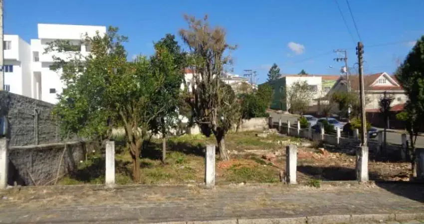 TERRENO CENTRO - PRÓXIMO A IGREJA MATRIZ