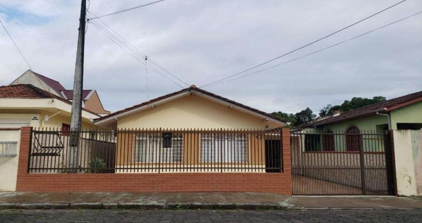 CASA no FLORESTA com 3 quartos para VENDA, 130 m²