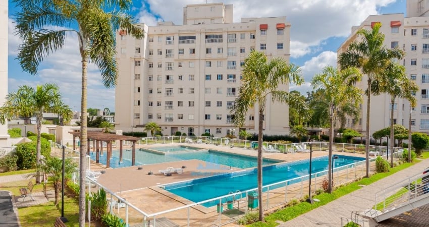 Cobertura com linda vista da cidade e das piscinas!
