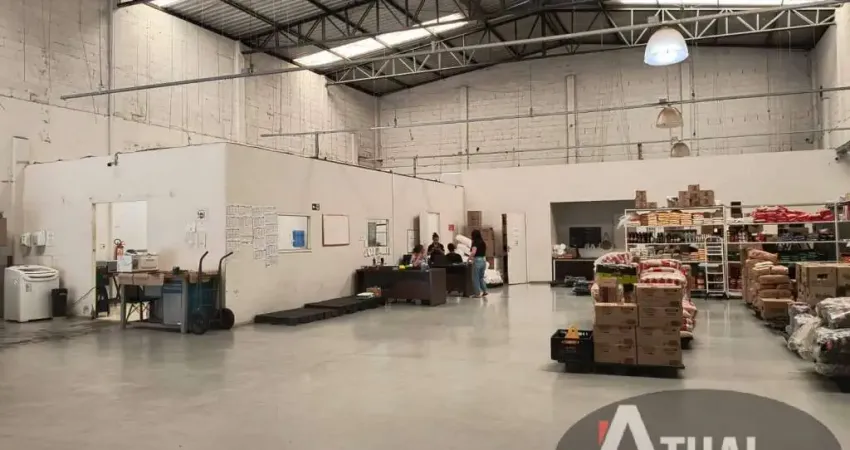 Galpão de 558 m² a venda ou aluguel em mairiporã terra preta centro.