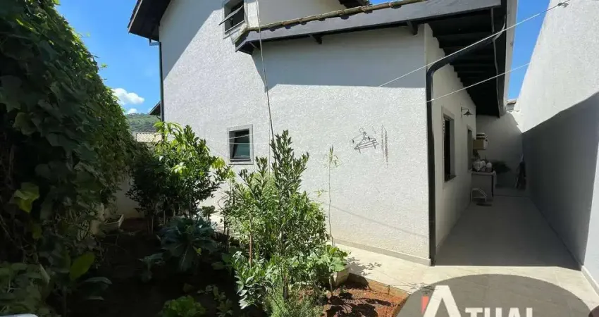CASA 3 DORMITÓRIOS. COM SUITE EM ATIBAIA-SP. CONDOMÍNIO.