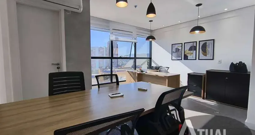 ALUGA-SE SALA COMERCIAL NO EDIFÍCIO TOWER CARRARO - ATIBAIA/SP