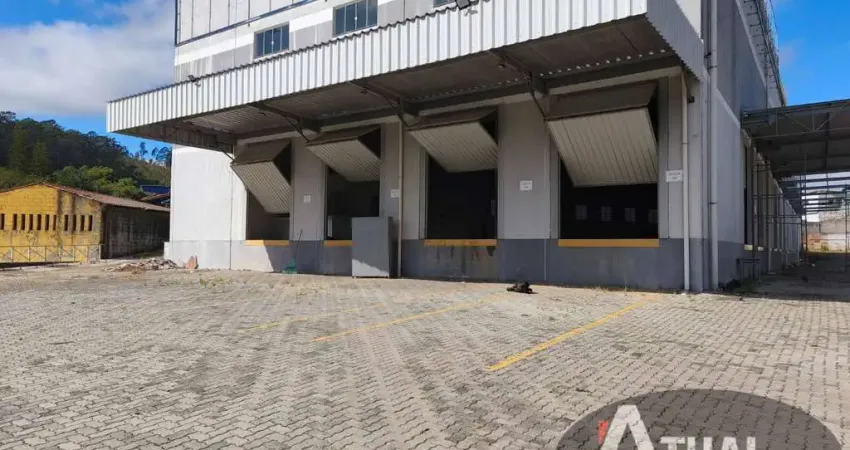 Galpão Industrial em Mairiporã – 2.247 m² Construídos | 5.698 m² de Terreno