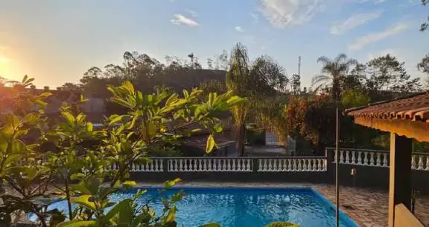 Chácara á venda em mairiporã  s.p - com lago de peixe  ótimo local .