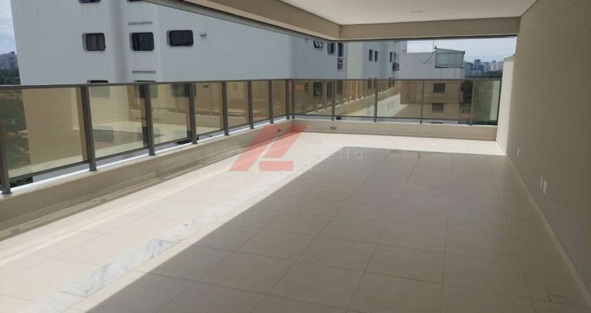Apartamento de luxo na Vila Nova Conceição, São Paulo-SP: 3 quartos, 3 suítes, 1 sala, 3 banheiros, 2 vagas de garagem, 265m².