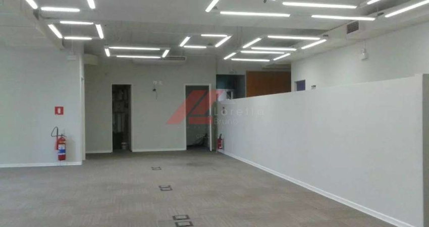 Excelente sala comercial em condomínio na Cidade Monções com 375m², 4 salas, 7 banheiros e 8 vagas de garagem em SP!