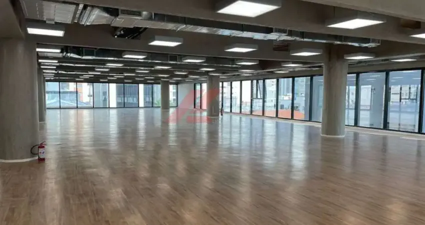 Predio Comercial em Condomínio de Alto Padrão em Pinheiros - Locação em São Paulo-SP: 02 Salas, 15 Banheiros, 55 Vagas, 883m²