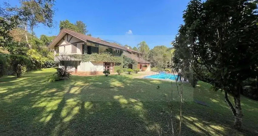 Cond Pq Silvino Pereira - Ótima construção! 5 sts + apto hóspedes!
