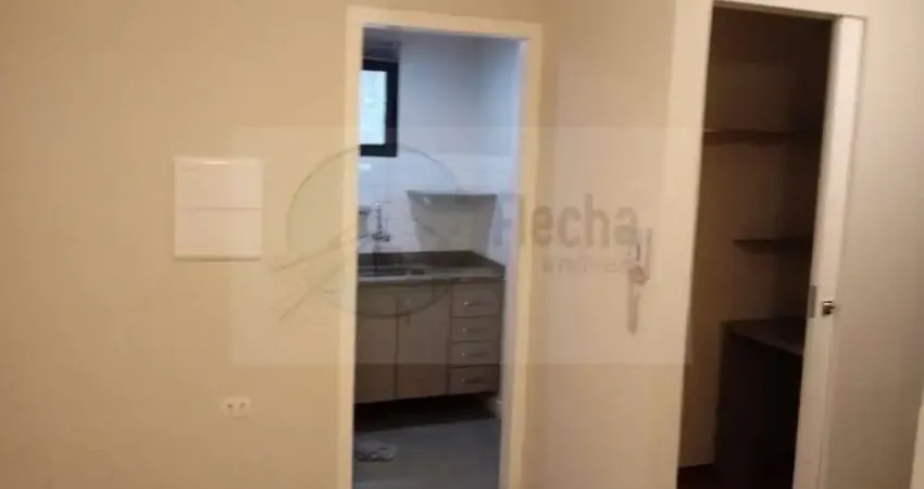 Conjunto comercial 88 M², com 2 banheiros e 3 vagas de garagem.