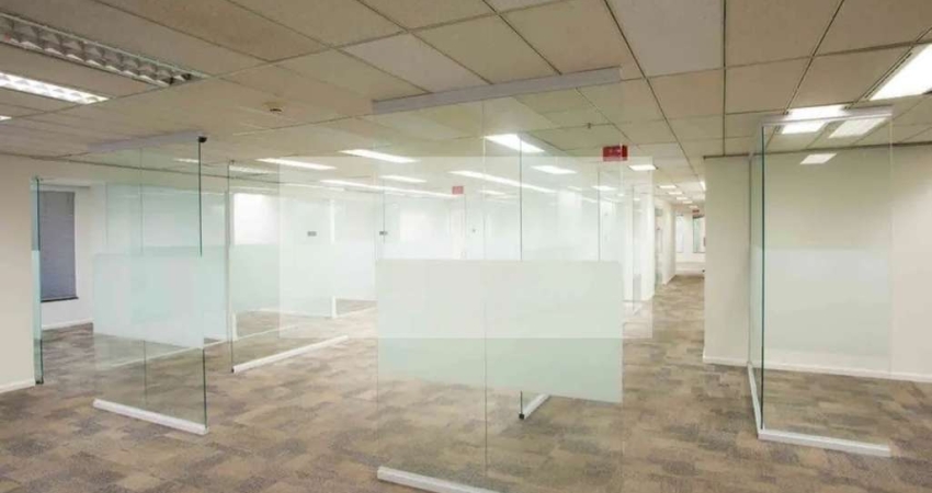 Sala Comercial em Condomínio na Chácara Santo Antônio: 8 Salas, 1 Banheiro, 22 Vagas de Garagem e 935m² de Área. Alugue Já!