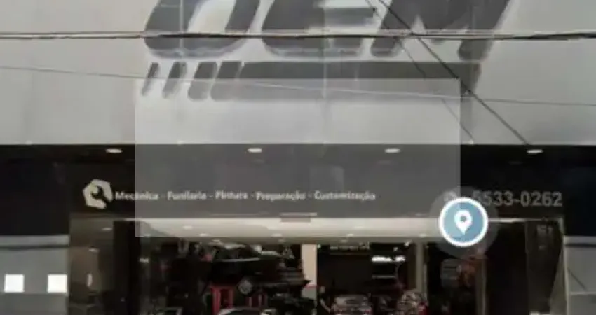 Galpão Comercial de Alto Padrão em Indianópolis, São Paulo-SP: 2 Banheiros, 30 Vagas e 740m² de Área!