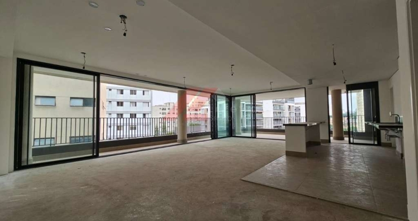 Apartamento de Luxo à Venda em Perdizes, São Paulo-SP: 3 Quartos, 3 Suítes, 1 Sala, 5 Banheiros, 2 Vagas, 195m².