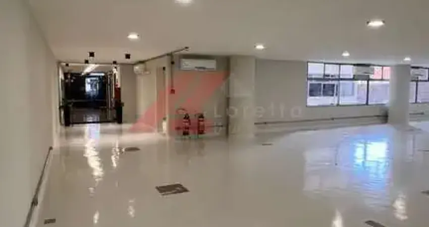 Sala Comercial para Locação no Centro de São Paulo-SP: 1 Sala, 6 Banheiros, 270m² de Área