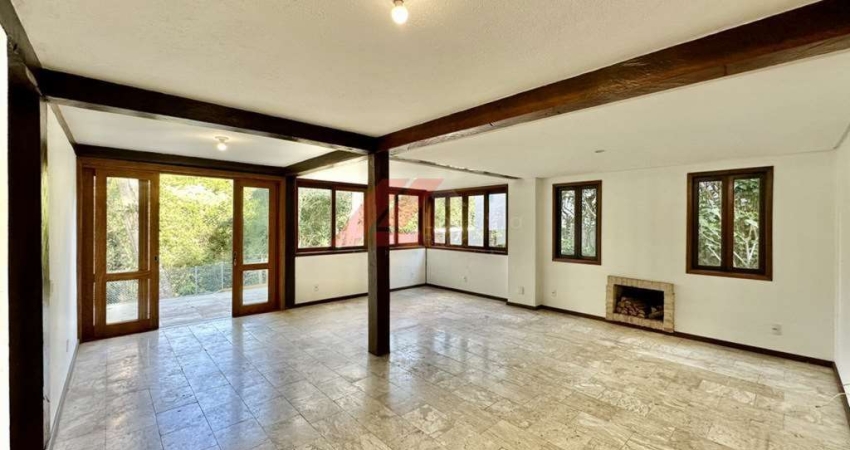 CASA RESIDENCIAL em CARAPICUÍBA - SP, ALDEIA DA FAZENDINHA