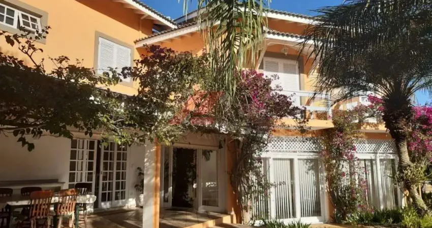 Luxuosa mansão de 4 suítes à venda em ibiúna-sp: 4 quartos, 3 salas, 7 banheiros, 10 vagas, 400m² de área. imperdível!