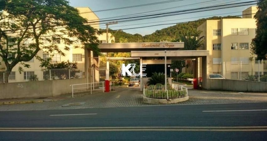 Apartamento com 3 quartos para alugar na Rua Desembargador Pedro Silva, --, Coqueiros, Florianópolis