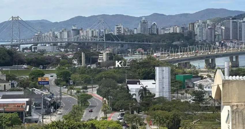 Apartamento com 3 quartos à venda na Rua Edison Lopes da Silva, --, Coqueiros, Florianópolis