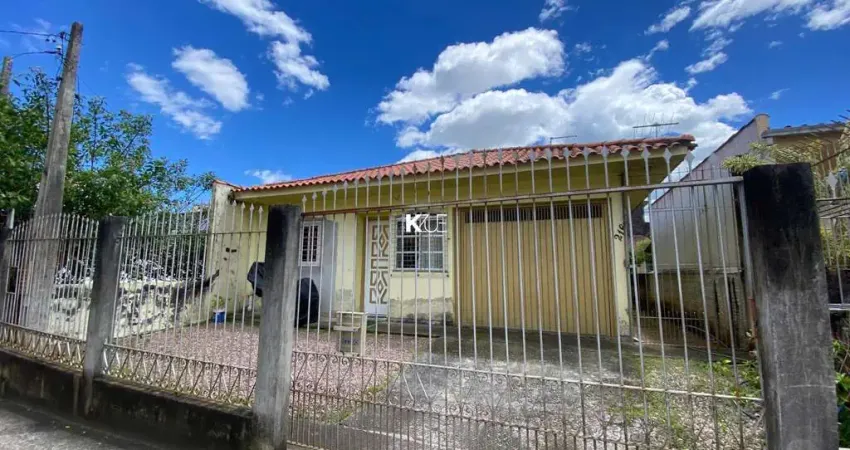 Casa com 3 quartos à venda na Rua Acácio Moreira, --, Capoeiras, Florianópolis