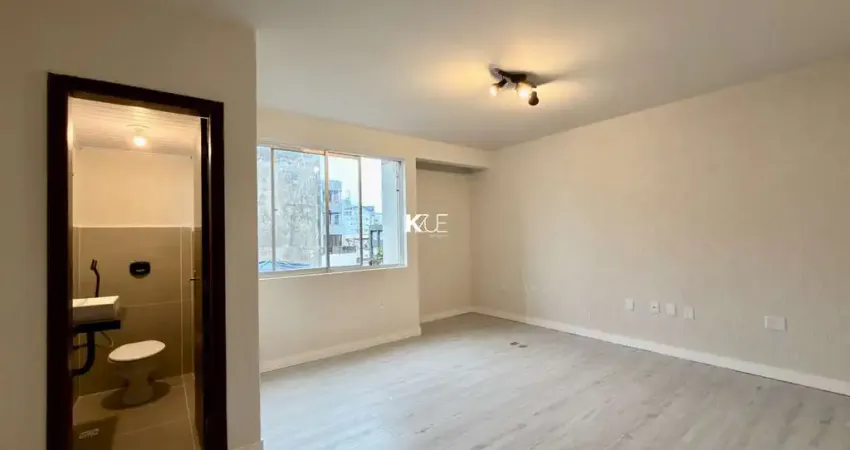 Sala comercial para alugar na Rua Fúlvio Aducci, --, Estreito, Florianópolis