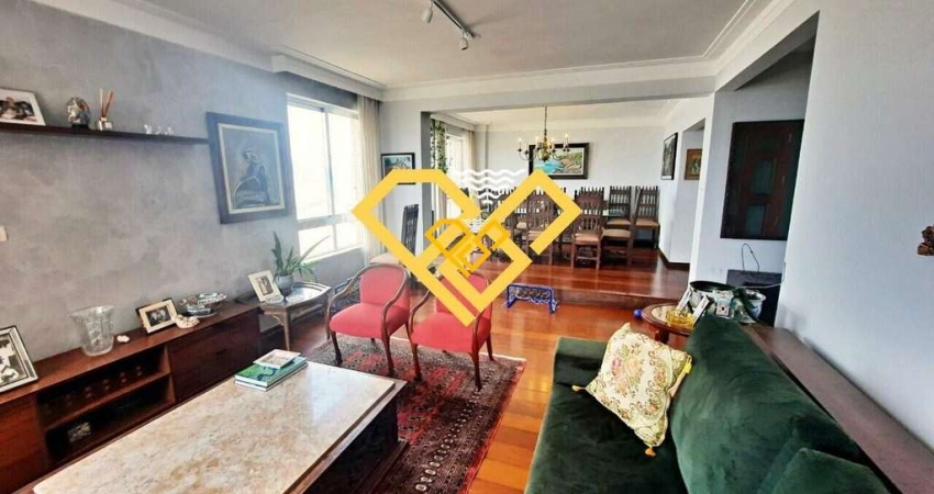 Apartamento com 4 quartos para alugar no José Menino, Santos 