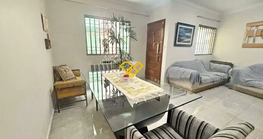 Casa com 3 quartos à venda no Embaré, Santos