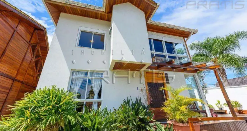Casa com 3 dormitórios para alugar, 250 m² por R$ 6.910,00/mês - Bom Retiro - Curitiba/PR