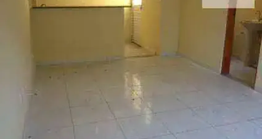 Sobrado em Condomínio fechado 3 dormitórios para alugar, 110 m² por R$ 2.150/mês - Vila Granada - São Paulo/SP