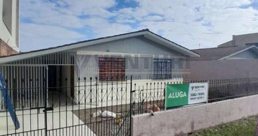 Casa com 2 quartos para alugar na Rua Irati, 652, Cruzeiro, São José dos Pinhais