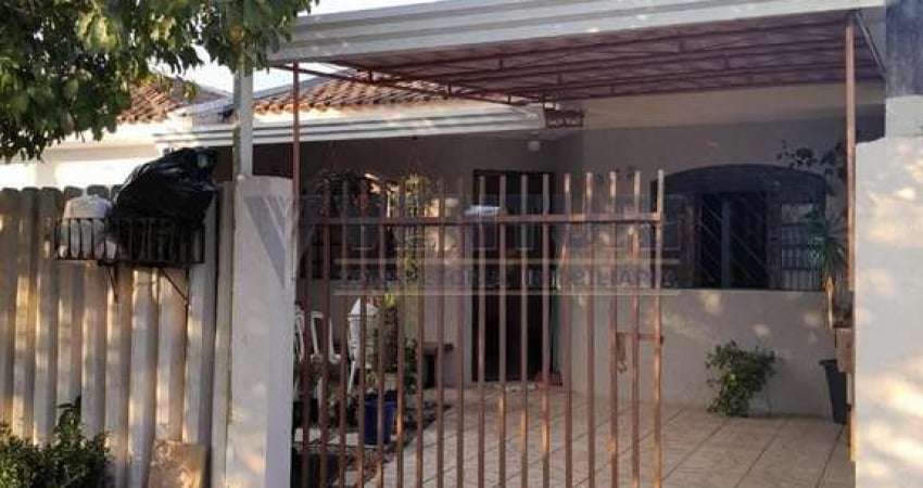 Casa com 2 quartos para alugar na Rua Herbert Sprencer, 252, Aristocrata, São José dos Pinhais