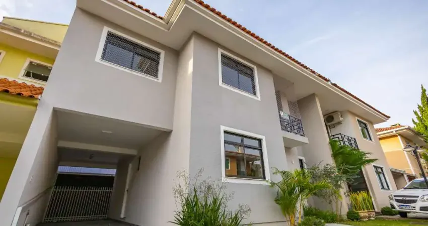 Casa em condomínio fechado com 4 quartos para alugar na Rua Scharfenberg de Quadros, 712, Centro, São José dos Pinhais