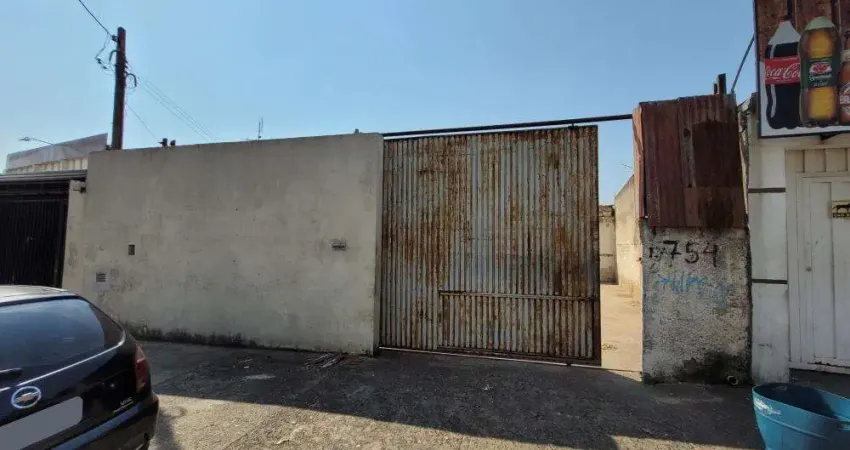 Casa comercial para locação no Jardim Campos Elíseos próximo ao balão do laranja em Campinas-SP.