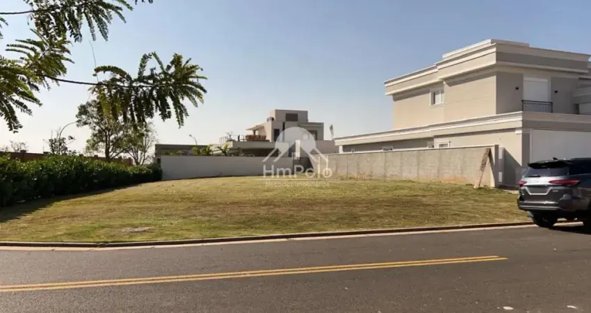 Terreno de esquina no Condomínio Alphaville Dom Pedro 2 à venda em Campinas, São Paulo