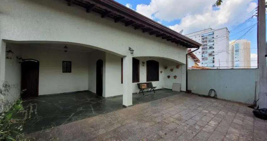 Casa Térrea para locação e venda com 3 quartos, 1 suíte à venda no Taquaral em Campinas/SP.
