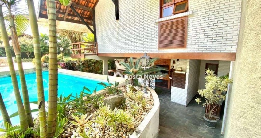 Sobrado com 6 dormitórios à venda, 520 m² por R$ 2.797.000,00 - Jardim das Colinas - São José dos Campos/SP