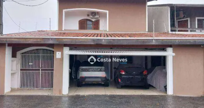 Sobrado com 3 dormitórios à venda, 230 m² por R$ 1.200.000,00 - Bosque dos Eucaliptos - São José dos Campos/SP