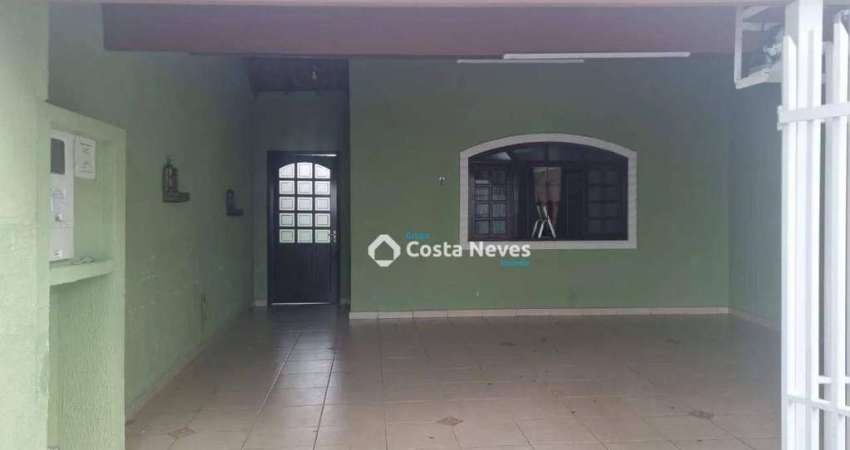 Sobrado com 3 dormitórios à venda, 102 m² por R$ 742.000,00 - Bosque dos Eucaliptos - São José dos Campos/SP