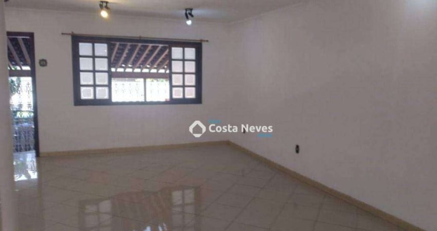 Casa com 3 dormitórios à venda, 200 m² por R$ 750.000,00 - Jardim Oswaldo Cruz - São José dos Campos/SP