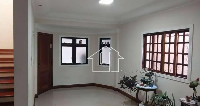Casa com 4 dormitórios à venda no Urbanova 180 m² por R$ 1.550.000 - Urbanova - São José dos Campos/SP