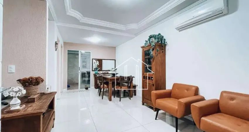 Casa com 3 dormitórios à venda, 120 m² por R$ 885.000,00 - Urbanova - São José dos Campos/SP