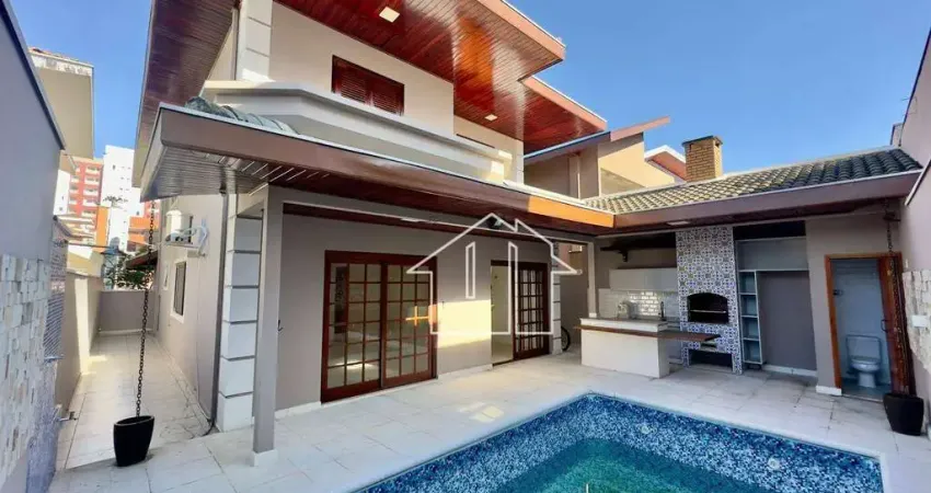 Casa com 3 dormitórios à venda, 270 m² por R$ 2.400.000,00 - Urbanova - São José dos Campos/SP