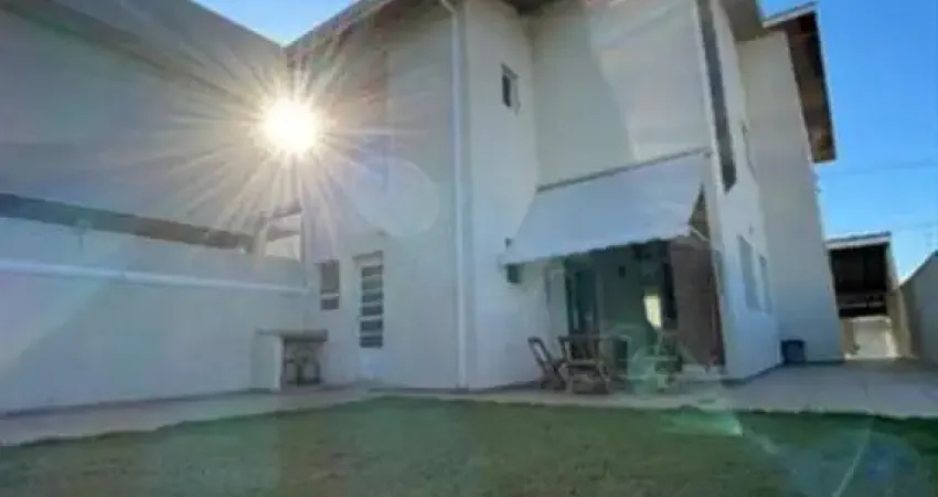 Casa em Condomínio para Venda em Bragança Paulista, Portal Da Serra, 4 dormitórios, 1 suíte, 3 banheiros, 2 vagas